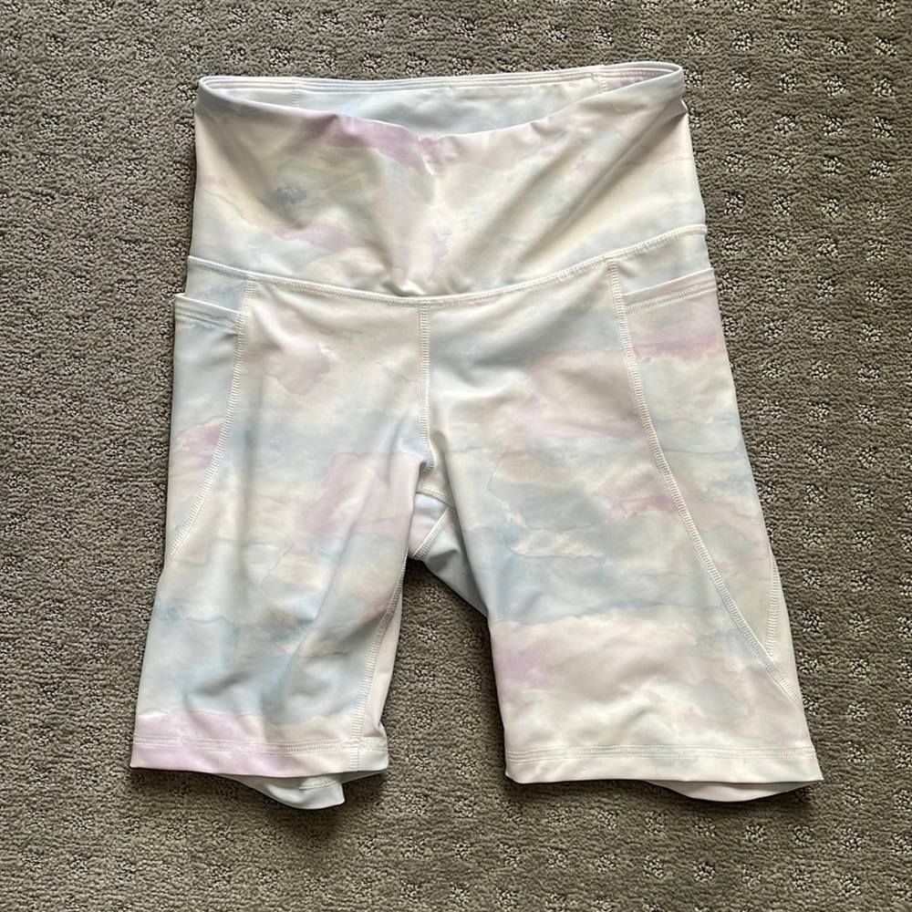 NWOT Old Navy Workout Bike Shorts